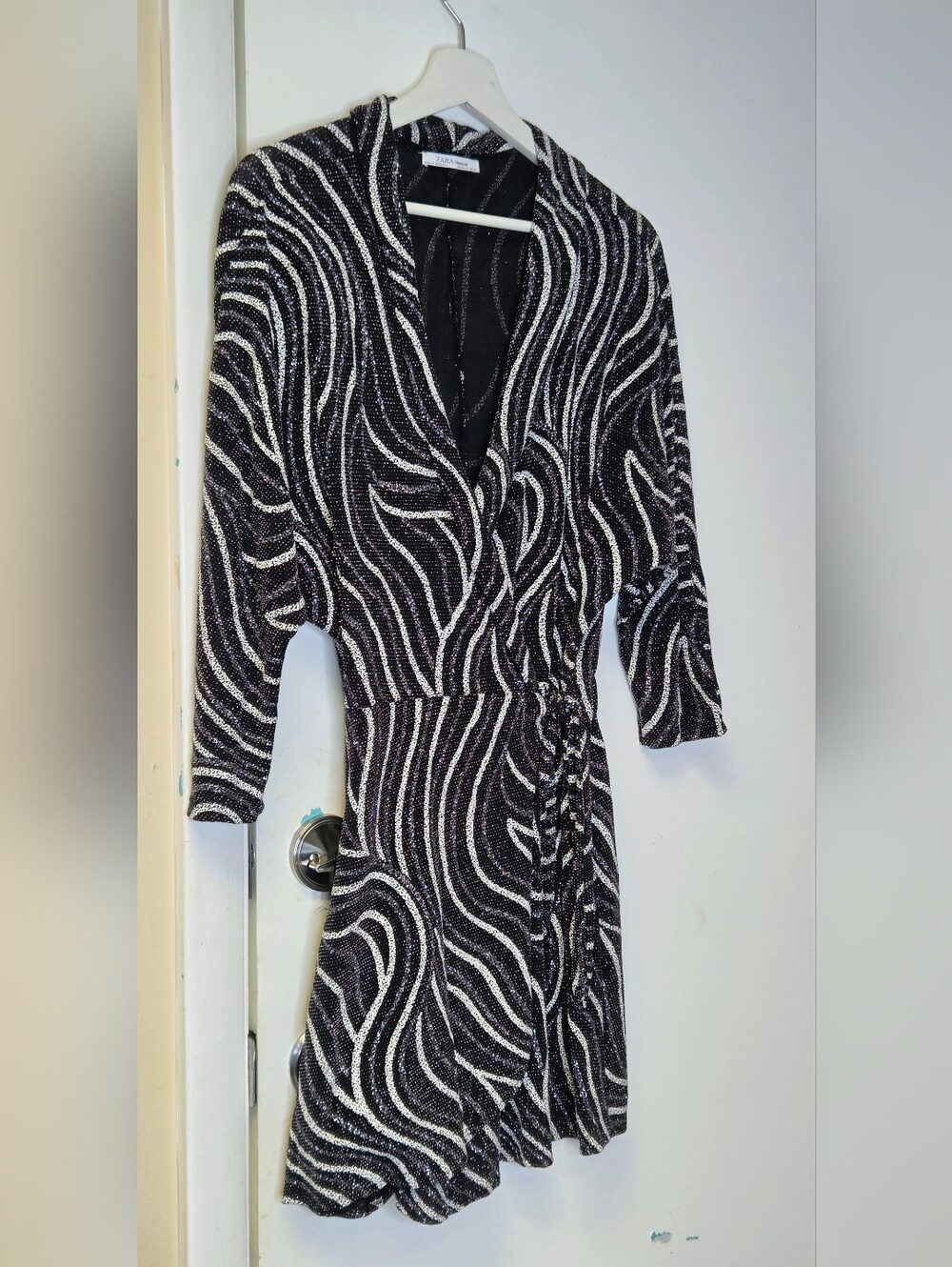 ZARA Metallic Wave Glitter Wrap Mini Dress Size S - Picture 4 of 12